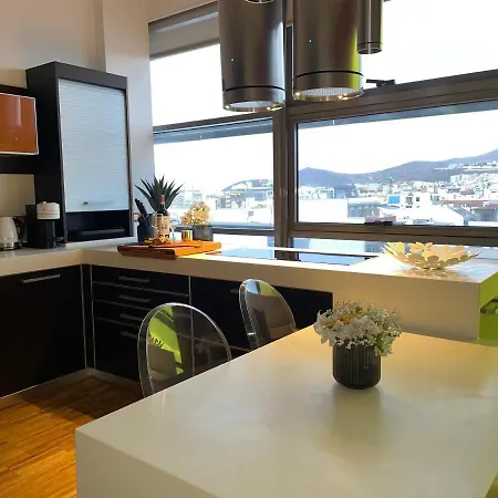 Luxury Family Beachfront *