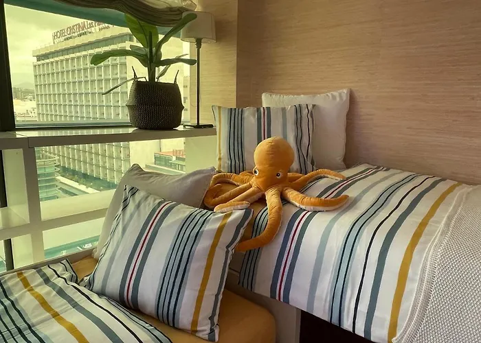 Luxury Family Beachfront Apartament