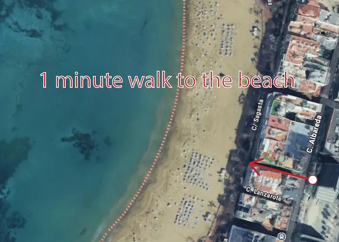 Luxury Family Beachfront Lejlighed